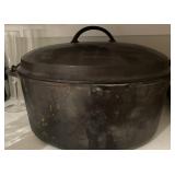Wagner Ware Sidney O Cast Iron Dutch Oven with Lid – White Cloud