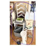 Accent Chair & Decor Lot (2 of 2)