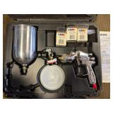 DeVilbiss FinishLine FLG3 Gravity Feed Spray Gun Kit