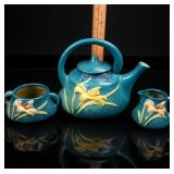 Roseville Zephyr Lily Turquoise 3-Pc Tea Set – Teapot, Sugar & Creamer, c. 1946
