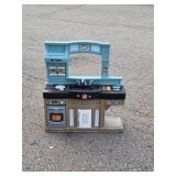 Vintage Step-2 Kids Kitchen Play Set