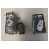 Philips Halogen Headlight Replacement Bulbs 9007