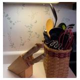 Kitchen Utensil Assortment with Woven Holder & Wood Knife Block Set – Howard City Off-Site