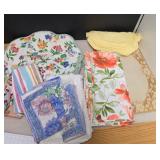 Cute Tabletop Linen Sets