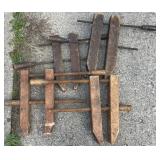 Assorted Wooden Handscrew Woodworking Clamps - Total of 4 – Grand Rapids Off-Site