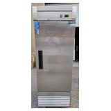 Dukers D28R Commercial Reach-In Refrigerator 17.8 Cu Ft - Works, Transferable Warranty