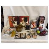 Small Collection of Italian Restaurant Themed Kitchen Decorations Lot 1 of 2