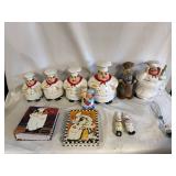 Small Collection of Italian Restaurant Themed Kitchen Decorations Lot 2 of 2