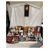 Large Collection of Vintage Italian Restaurant Themed Kitchenwares and Decorations