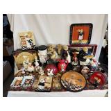 Large Collection of Vintage Italian Chef Themed Kitchen Decorations