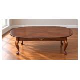 Vintage Queen Anne-Style Oval Coffee Table