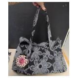 Vera Bradley Weekender Duffle Bag - Blanco Bouquet