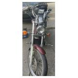 1996 Suzuki Intruder Motorcycle (Runs!) - more photos (6) - Lot 7304743
