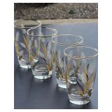 Set of 8 Mid-Century Wheat Pattern Drinking Glasses with Gold Rims