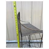 Decorative Metal Wine Rack with Arched Lattice Design & Top Shelf