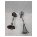 Single Trumpet Electric Horn w/ Single Trumpet Pneumatic Horn