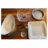 Holiday serving dishes