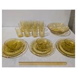 Vintage Set Amber-Yellow Depression Glass, Sharon Embossed Set, Refer To Details & Photos - Estate Sales Warehouse (GR)