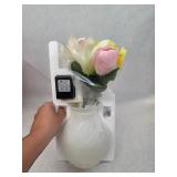 New in Box Avon Lighted Bouquet