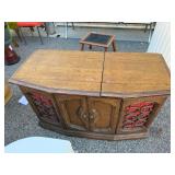 Vintage Sylvania 3000 Automatic Turntable Stereo Console Cabinet