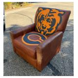 One-of-a-Kind Chicago Bears Hand-Painted Leather Armchair - Custom Upcycled Furniture - photo 3