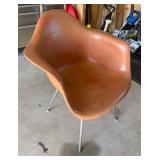 Vintage Herman Miller Eames Fiberglass Armchair - Terracotta Brown - Mid-Century Modern - photo 5