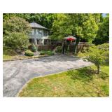 Extraordinary waterfront property