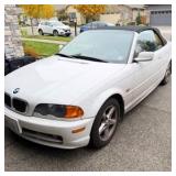 Bonney Lake Estate Auction: BMW Convertible, Le Creuset, Apple, Art & More!
