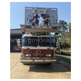 1996 EONE Hurricane 105' Platform Truck