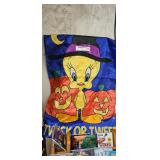 TWEETY BIRD FALL FLAG