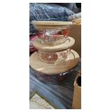 GLASS BOWLS WITH LIDS