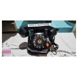 VINTAGE TELEPHONE