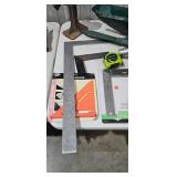 SQUARE LOT