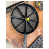 CAST IRON CORNBREAD PAN