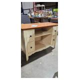 SHELF / CABINET