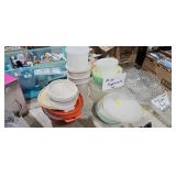 TUPPERWARE LOT