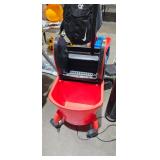ROLLING MOP BUCKET