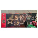 CHRISTMAS LIGHT DECOR