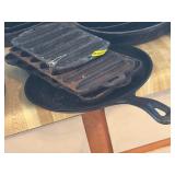 CAST IRON CORNBREAD PANS