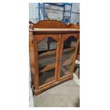 CABINET / SHELF