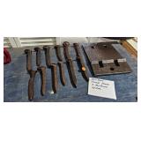 RAILROAD SPIKES / TRACK PLATE
