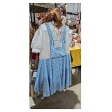 DOROTHY COSTUME