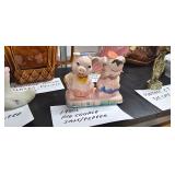 PIG SALT AND PEPPER