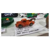 VINTAGE CAST IRON WRECKER TRUCK