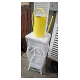 WICKER PLANT STAND