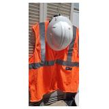 WORK VEST / HELMET