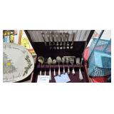 FLATWARE/SILVERWARE