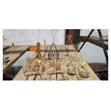 PICTURE STAND LOT