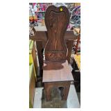 WOODEN CHAIR
