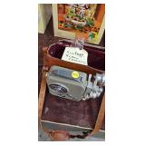 VINTAGE CAMERA